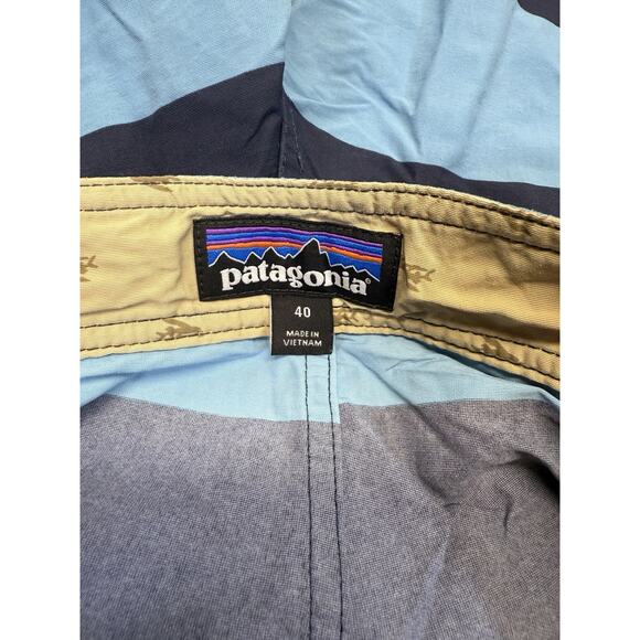 Patagonia Printed Wavefarer Board Shorts Men's Size 40 Pocket's Unlined Stripe - Picture 3 of 9